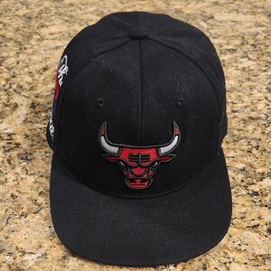 Mitchell & Ness Black Cap